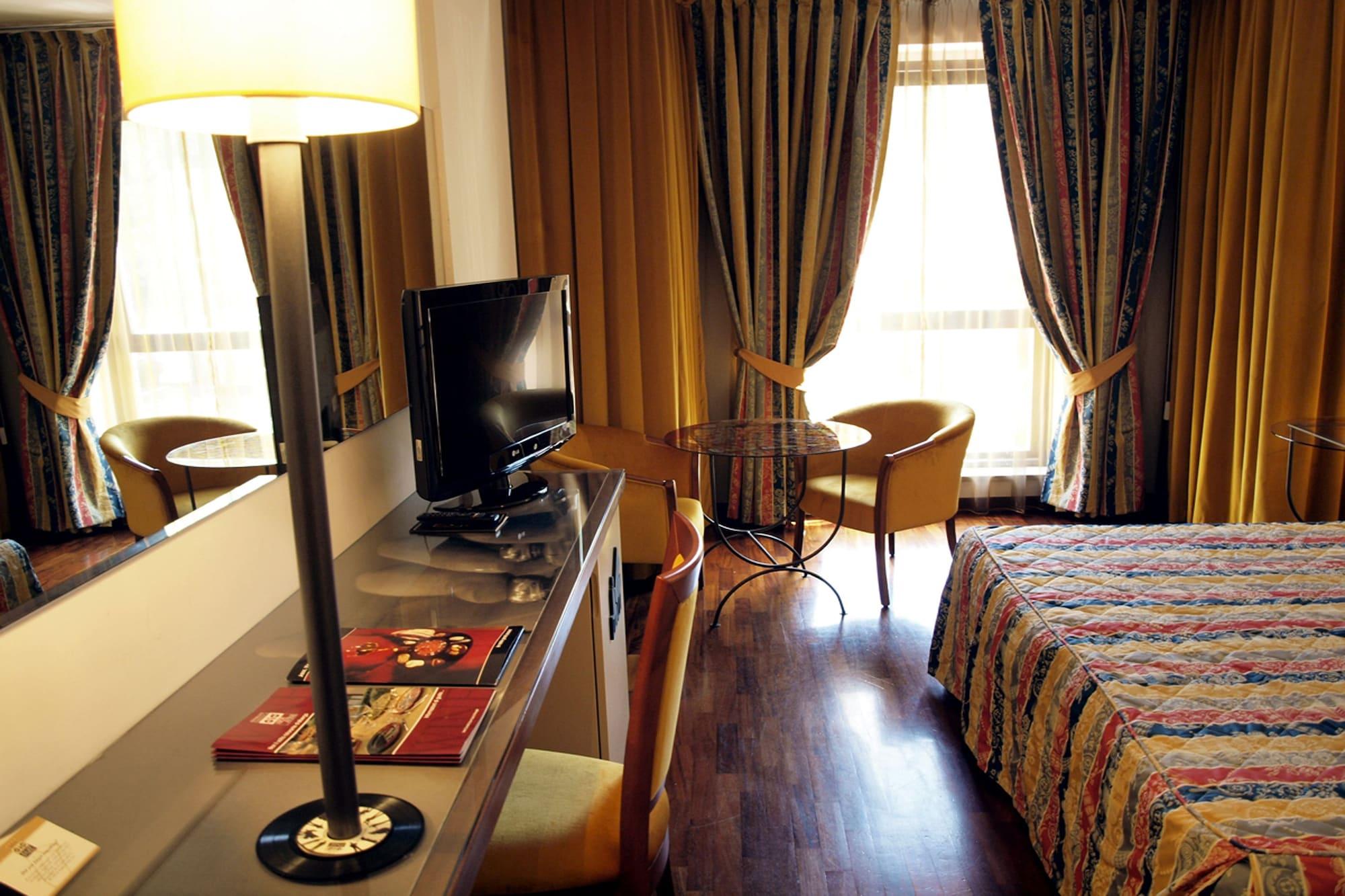 Hotel Gio Wine E Jazz Area Перуджа Экстерьер фото