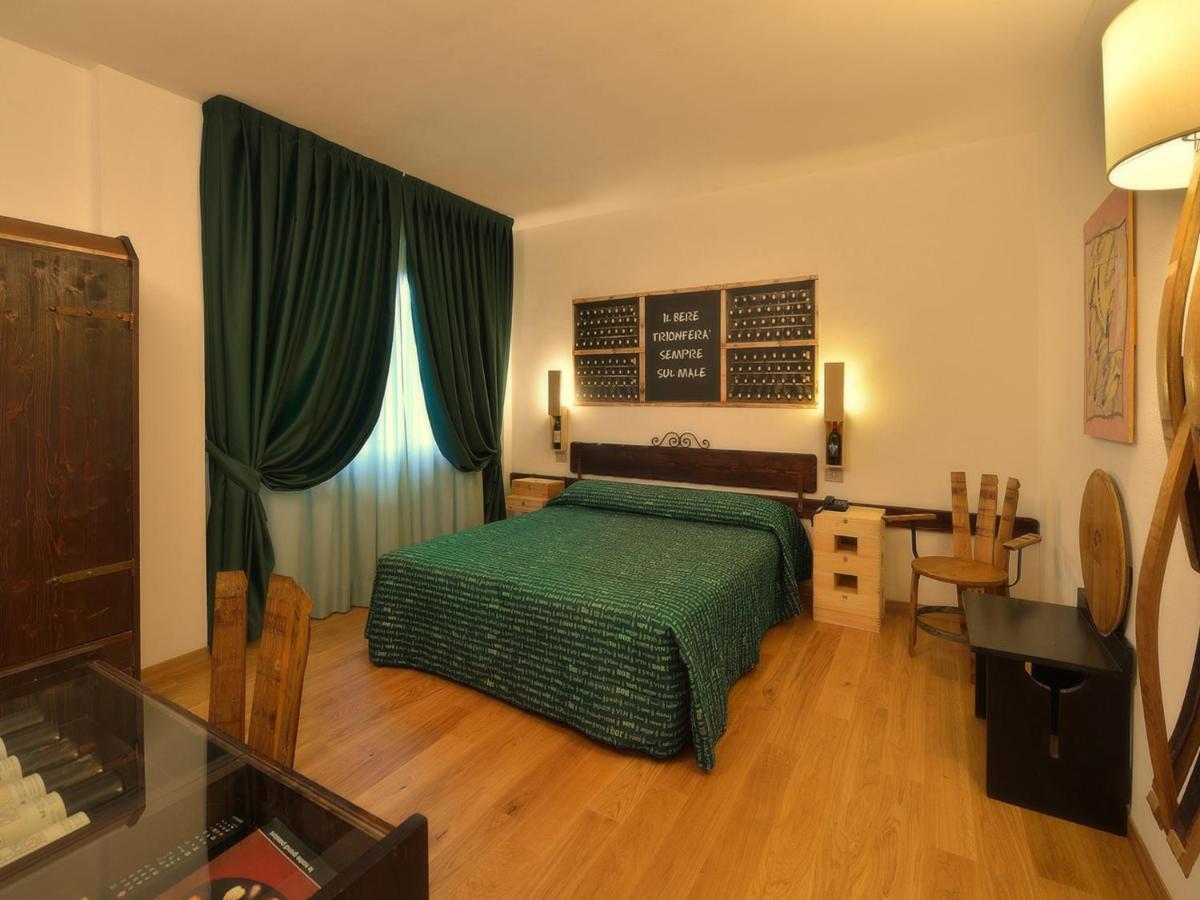 Hotel Gio Wine E Jazz Area Перуджа Экстерьер фото